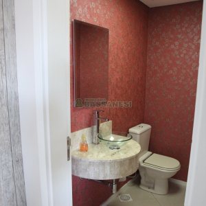 Apto Mobiliado com 153m², 3 dormitórios, 2 vagas, no bairro Lourdes em Caxias do Sul para Comprar