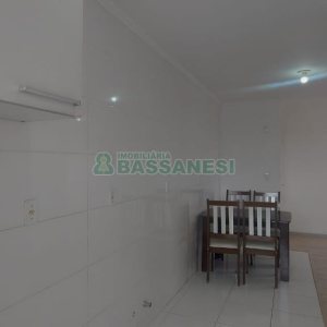 Apartamento com 62m², 2 dormitórios, 1 vaga, no bairro Vinhedos em Caxias do Sul para Alugar