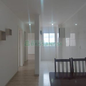 Apartamento com 62m², 2 dormitórios, 1 vaga, no bairro Vinhedos em Caxias do Sul para Alugar