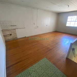 Casa Comercial com 330m², 3 dormitórios, 3 vagas, no bairro São Pelegrino em Caxias do Sul para Alugar ou Comprar