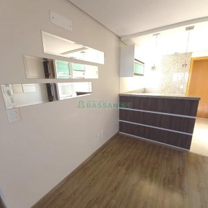 Apartamento com 91m², 3 dormitórios, 2 vagas, no bairro Kayser em Caxias do Sul para Comprar