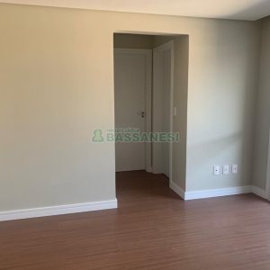 Apartamento com 41m², 1 dormitório, 1 vaga, no bairro Lourdes em Caxias do Sul para Comprar