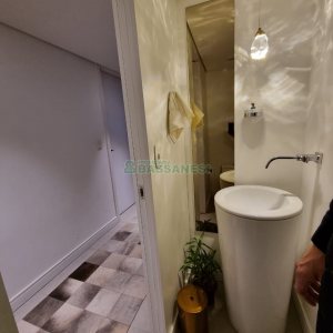 Apartamento com 129m², 2 dormitórios, 2 vagas, no bairro Vila Horn em Caxias do Sul para Comprar