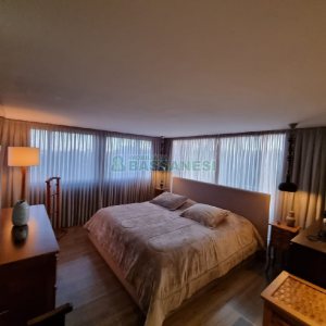 Apartamento com 129m², 2 dormitórios, 2 vagas, no bairro Vila Horn em Caxias do Sul para Comprar