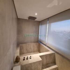 Apartamento com 129m², 2 dormitórios, 2 vagas, no bairro Vila Horn em Caxias do Sul para Comprar