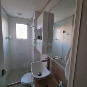 Apartamento com 129m², 2 dormitórios, 2 vagas, no bairro Vila Horn em Caxias do Sul para Comprar