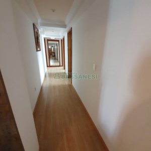 Apto/Cobertura com 505m², 3 dormitórios, 4 vagas, no bairro Centro em Caxias do Sul para Comprar