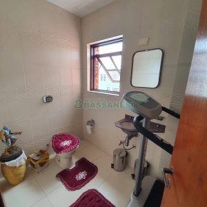 Apto/Cobertura com 505m², 3 dormitórios, 4 vagas, no bairro Centro em Caxias do Sul para Comprar