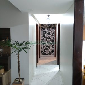 Casa com 82m², 3 dormitórios, 1 vaga, no bairro Pio X em Caxias do Sul para Comprar