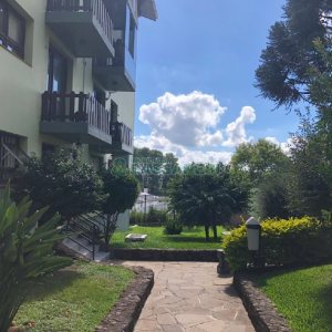 Apartamento com 77m², 2 dormitórios, 1 vaga, no bairro Marechal Floriano em Caxias do Sul para Comprar