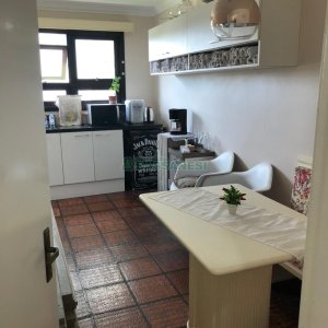 Apartamento com 77m², 2 dormitórios, 1 vaga, no bairro Marechal Floriano em Caxias do Sul para Comprar