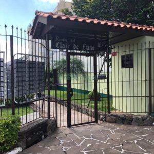 Apartamento com 77m², 2 dormitórios, 1 vaga, no bairro Marechal Floriano em Caxias do Sul para Comprar