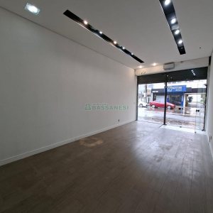 Loja com 36m², no bairro São Pelegrino em Caxias do Sul para Alugar