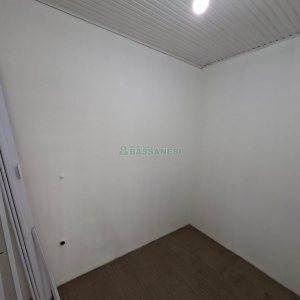 Loja com 36m², no bairro São Pelegrino em Caxias do Sul para Alugar