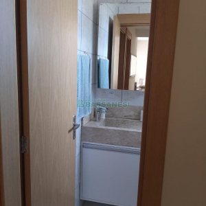 Apartamento com 60m², 2 dormitórios, 1 vaga, no bairro Nossa Senhora das Graças em Caxias do Sul para Alugar
