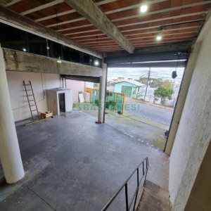 Pavilhão com 140m², no bairro Pioneiro em Caxias do Sul para Alugar