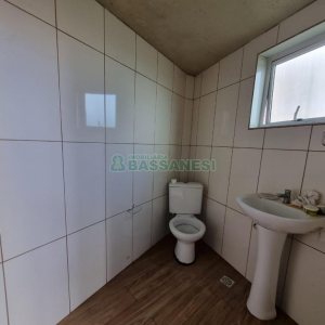 Pavilhão com 140m², no bairro Pioneiro em Caxias do Sul para Alugar