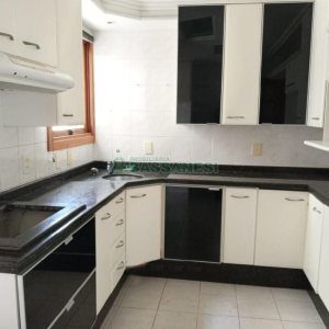 Apartamento, 3 dormitórios, 2 vagas, no bairro Jardim América em Caxias do Sul para Comprar