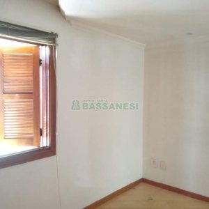 Apartamento, 3 dormitórios, 2 vagas, no bairro Jardim América em Caxias do Sul para Comprar