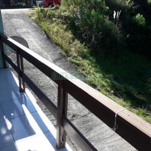 Sobrado com 94m², no bairro Charqueadas em Caxias do Sul para Comprar