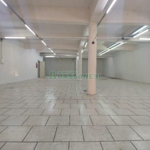 Loja com 204m², no bairro São Pelegrino em Caxias do Sul para Alugar