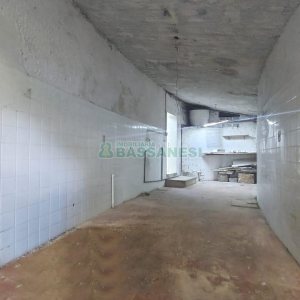 Loja com 204m², no bairro São Pelegrino em Caxias do Sul para Alugar