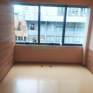 Sala com 55m², no bairro Centro em Caxias do Sul para Comprar