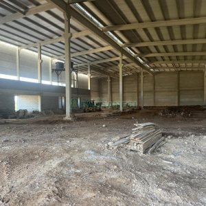 Pavilhão com 3141m², no bairro Cidade Nova em Caxias do Sul para Alugar