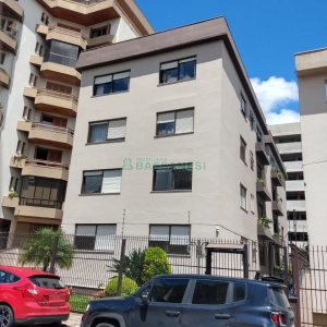 Apartamento com 108m², 3 dormitórios, 2 vagas, no bairro Pio X em Caxias do Sul para Comprar