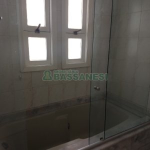 Apartamento com 108m², 3 dormitórios, 2 vagas, no bairro Pio X em Caxias do Sul para Comprar