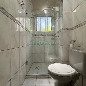 Apartamento com 98m², 3 dormitórios, 2 vagas, no bairro Panazzolo em Caxias do Sul para Alugar