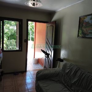 Casa com 197m², 3 dormitórios, 1 vaga, no bairro Santa Corona em Caxias do Sul para Comprar