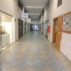 Loja com 101m², 1 vaga, no bairro Rio Branco em Caxias do Sul para Comprar