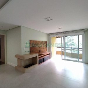 Apartamento com 140m², 3 dormitórios, 2 vagas, no bairro Santa Catarina em Caxias do Sul para Comprar