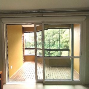 Apartamento com 140m², 3 dormitórios, 2 vagas, no bairro Santa Catarina em Caxias do Sul para Comprar