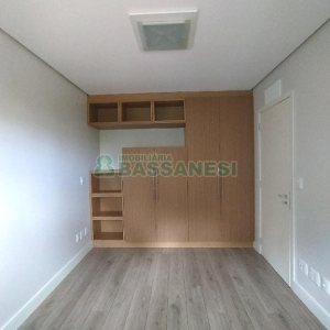Apartamento com 140m², 3 dormitórios, 2 vagas, no bairro Santa Catarina em Caxias do Sul para Comprar