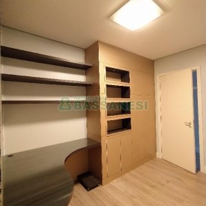 Apartamento com 140m², 3 dormitórios, 2 vagas, no bairro Santa Catarina em Caxias do Sul para Comprar