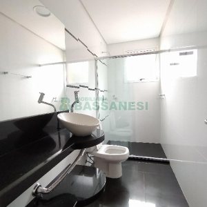 Apartamento com 140m², 3 dormitórios, 2 vagas, no bairro Santa Catarina em Caxias do Sul para Comprar