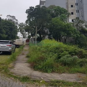 Terreno com 961m², no bairro Jardim Eldorado em Caxias do Sul para Comprar