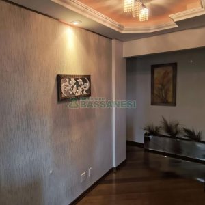 Apto Mobiliado com 203m², 3 dormitórios, 3 vagas, no bairro Sagrada Família em Caxias do Sul para Comprar