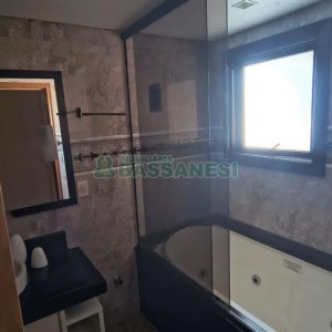 Apto Mobiliado com 203m², 3 dormitórios, 3 vagas, no bairro Sagrada Família em Caxias do Sul para Comprar