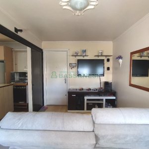 Apto Mobiliado com 77m², 3 dormitórios, 2 vagas, no bairro Pio X em Caxias do Sul para Comprar