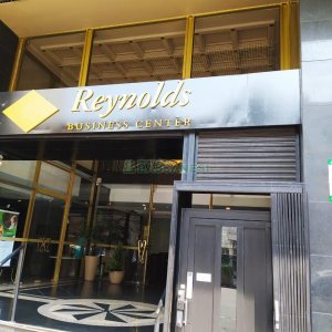 Sala com 123m², 2 vagas, no bairro Centro em Caxias do Sul para Alugar ou Comprar