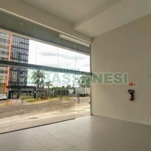 Loja com 100m², no bairro Madureira em Caxias do Sul para Alugar