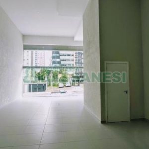 Loja com 100m², no bairro Madureira em Caxias do Sul para Alugar