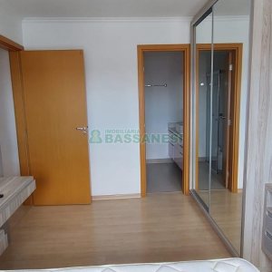 Apto Mobiliado com 71m², 2 dormitórios, 2 vagas, no bairro Madureira em Caxias do Sul para Alugar