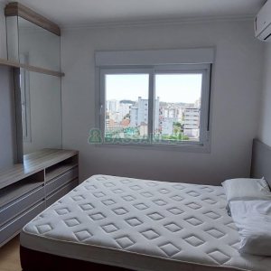 Apto Mobiliado com 71m², 2 dormitórios, 2 vagas, no bairro Madureira em Caxias do Sul para Alugar