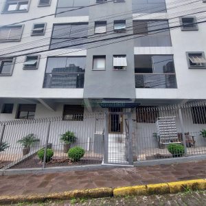 Apartamento com 74m², 2 dormitórios, 1 vaga, no bairro Centro em Caxias do Sul para Alugar