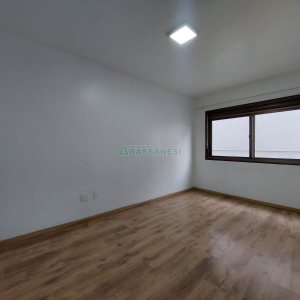 Apartamento com 74m², 2 dormitórios, 1 vaga, no bairro Centro em Caxias do Sul para Alugar