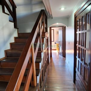 Casa com 407m², 3 dormitórios, 4 vagas, no bairro Bela Vista em Caxias do Sul para Alugar